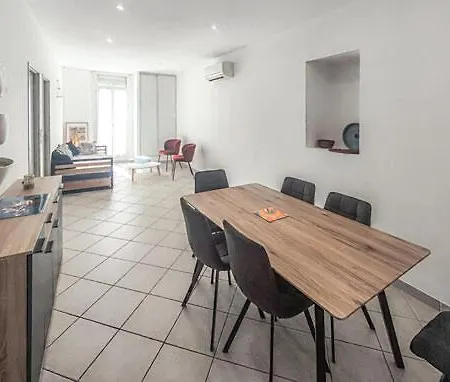 Le Troyes A Apartmán Sète