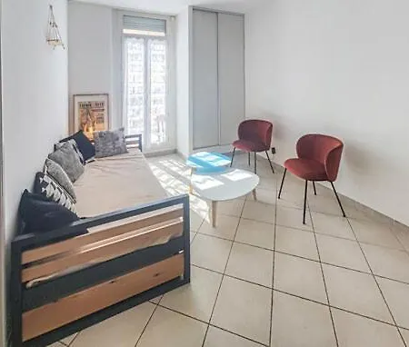 Le Troyes A Apartmán